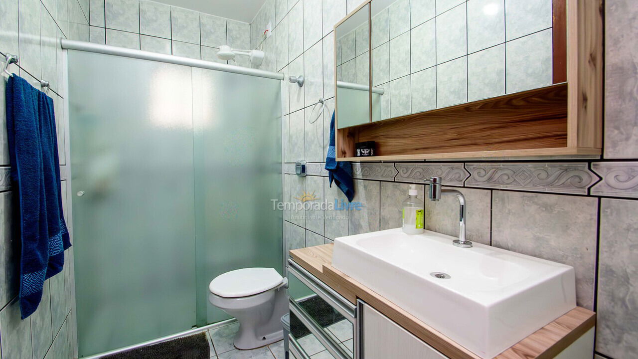 Casa para aluguel de temporada em Florianopolis (Praia dos Ingleses)