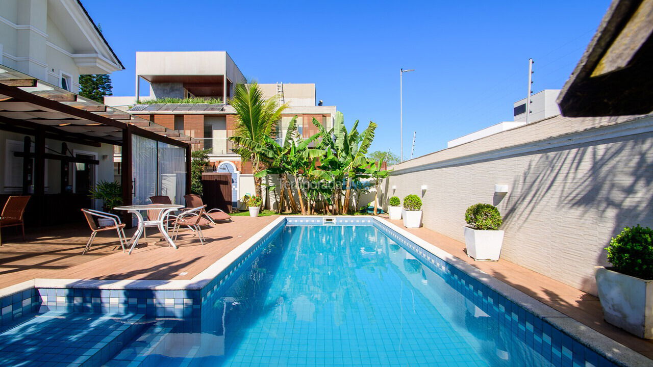 Casa para aluguel de temporada em Florianopolis (Jurerê Internacional)