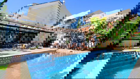 Excelente Casa para aluguel de temporada em Jurerê Internacional,...