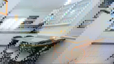 Excelente Casa para aluguel de temporada em Jurerê Internacional,...