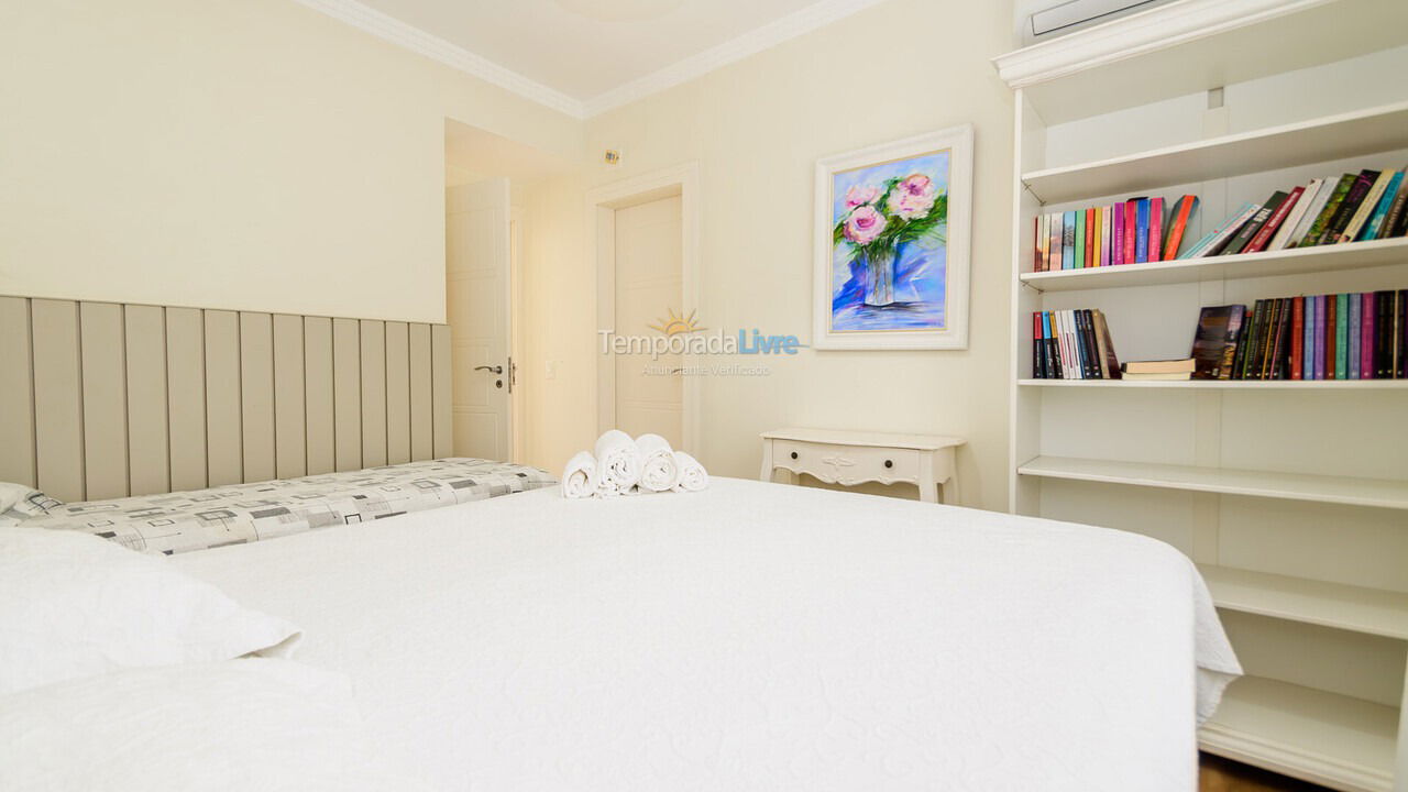 Casa para aluguel de temporada em Florianopolis (Jurerê Internacional)