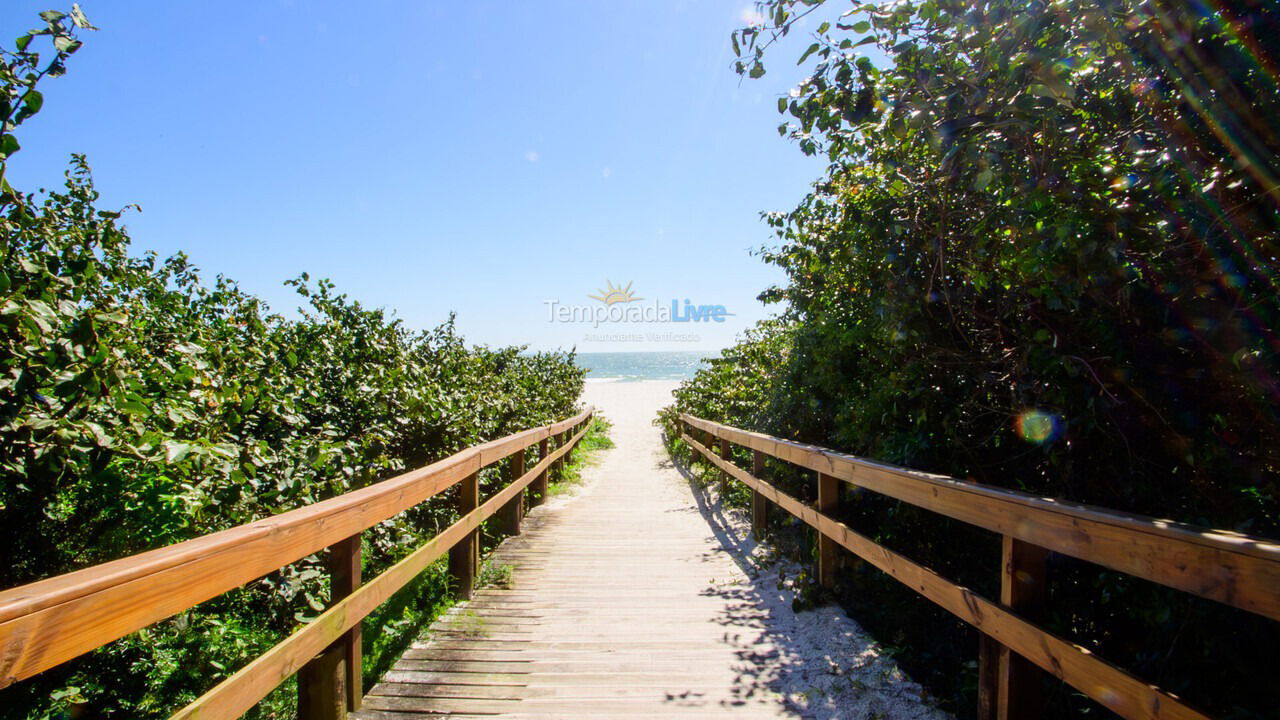 Casa para aluguel de temporada em Florianopolis (Jurerê Internacional)