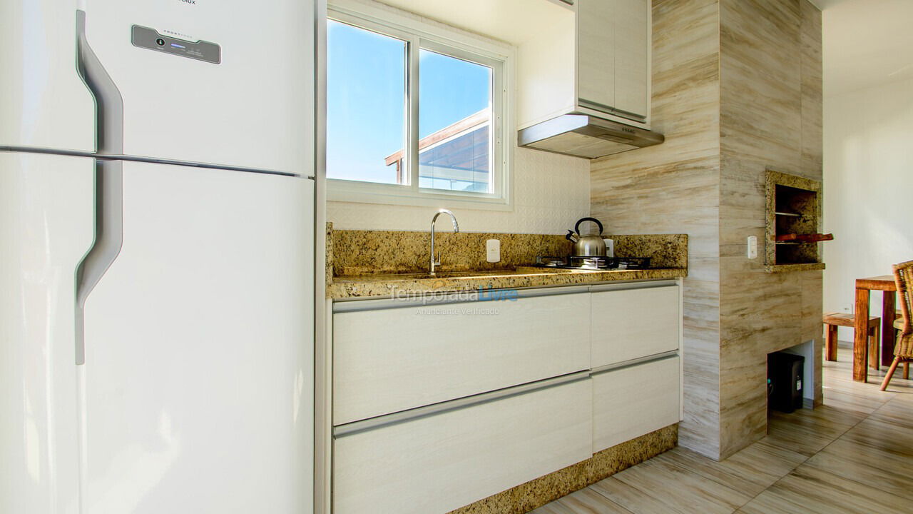 Apartamento para aluguel de temporada em Florianópolis (Lagoinha)