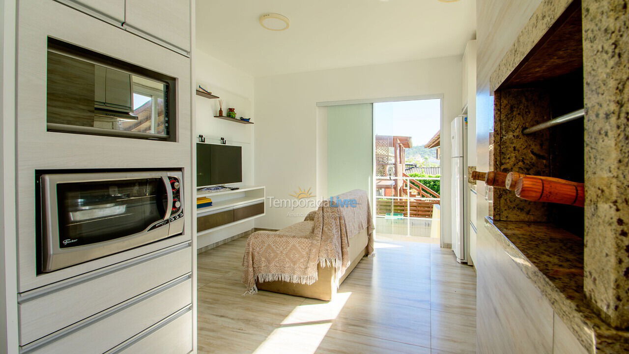 Apartamento para aluguel de temporada em Florianópolis (Lagoinha)