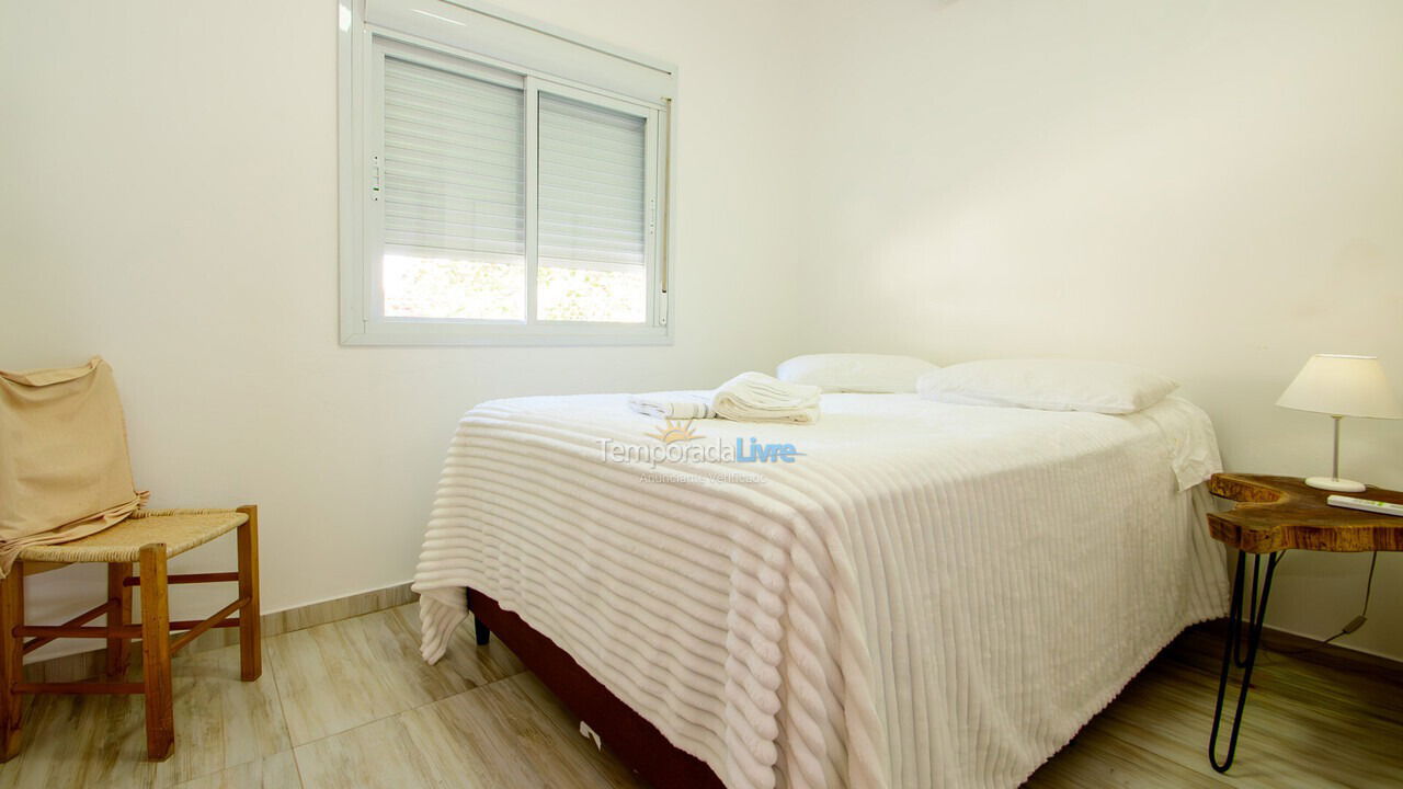 Apartamento para aluguel de temporada em Florianópolis (Lagoinha)