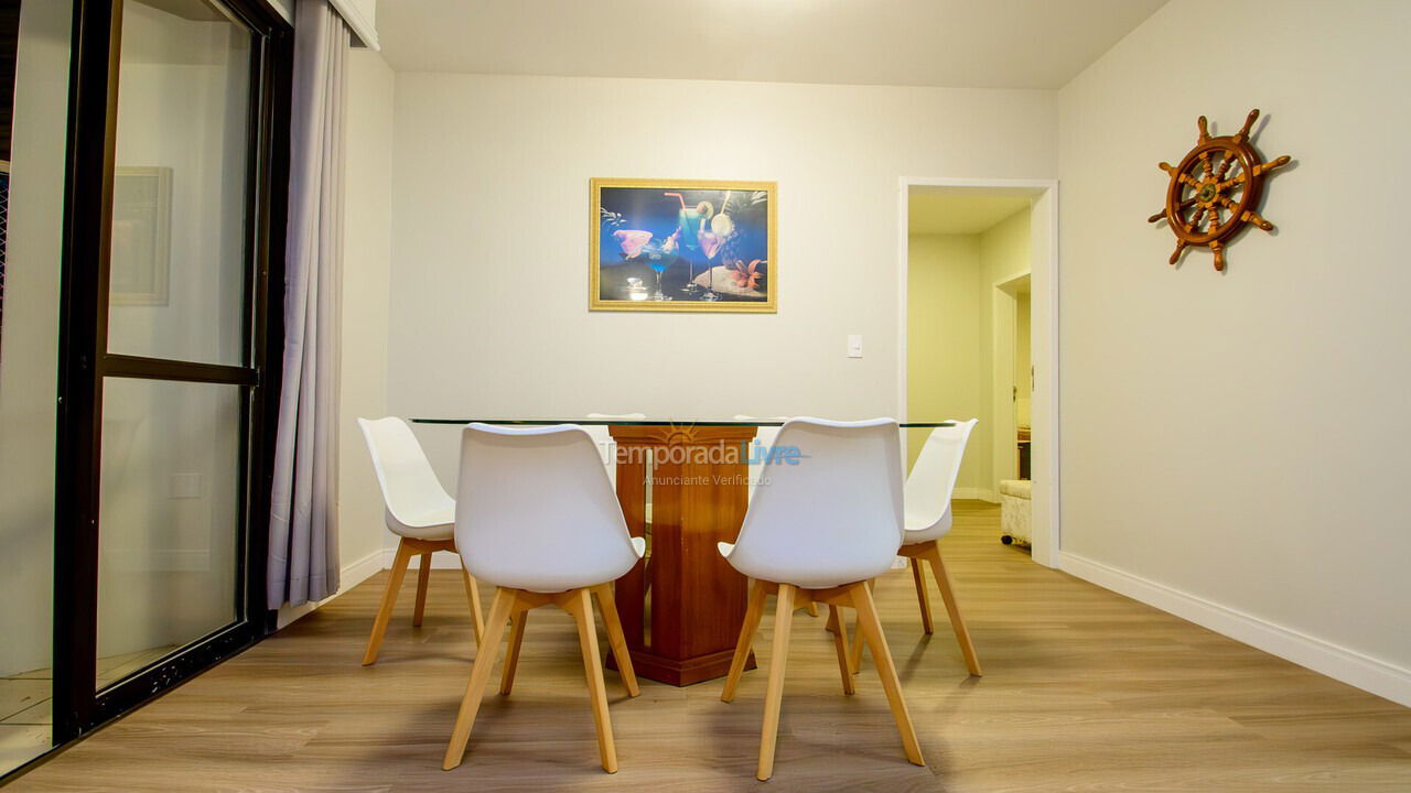 Apartamento para aluguel de temporada em Florianópolis (Brava)