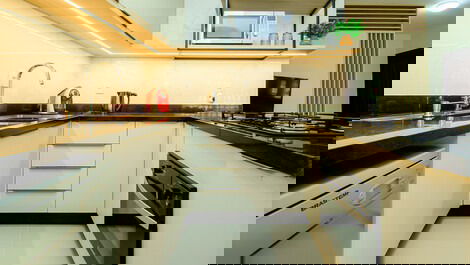 Excelente Casa para aluguel de temporada em Daniela, Florianópolis,...