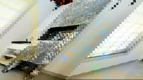 Excelente Casa para aluguel de temporada em Daniela, Florianópolis,...