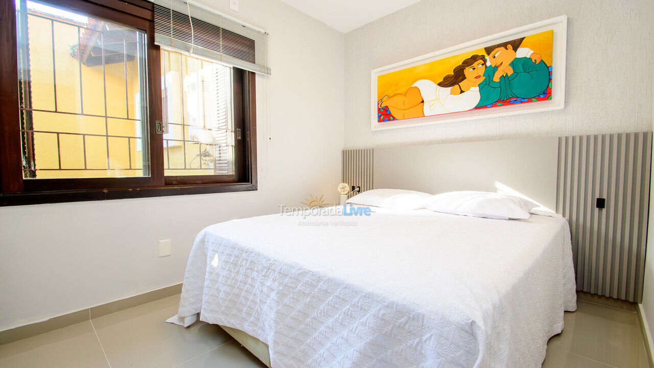 Casa para aluguel de temporada em Florianopolis (Daniela)