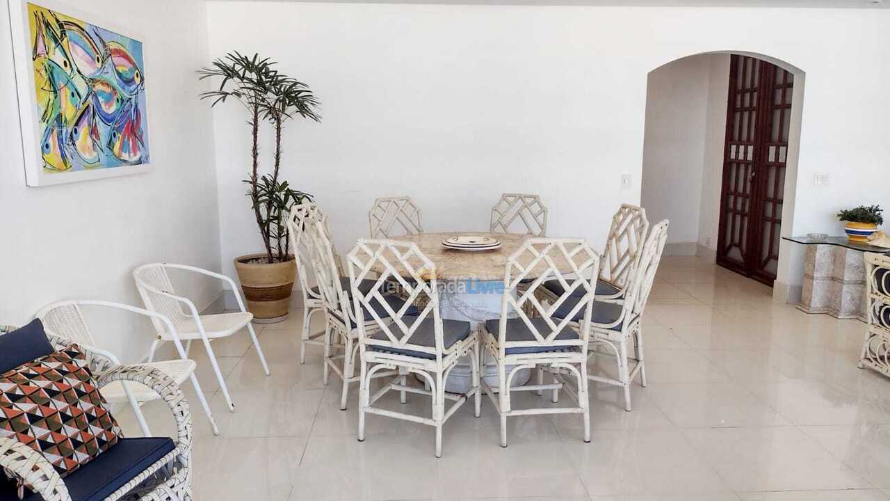 Apartamento para aluguel de temporada em Guarujá (Pitangueiras)