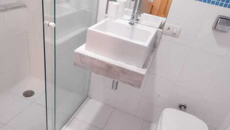 Guarujá -SP/Frente ao mar, 03 suítes, Feriado disponível!!!