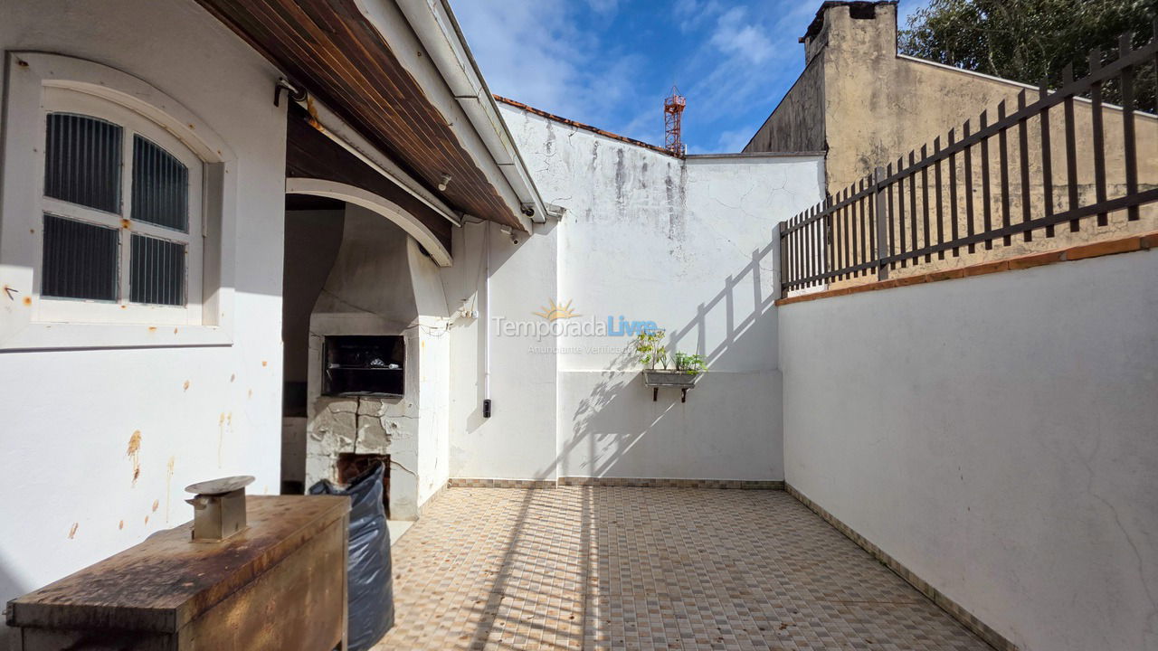 Casa para aluguel de temporada em São Francisco do Sul (Prainha)
