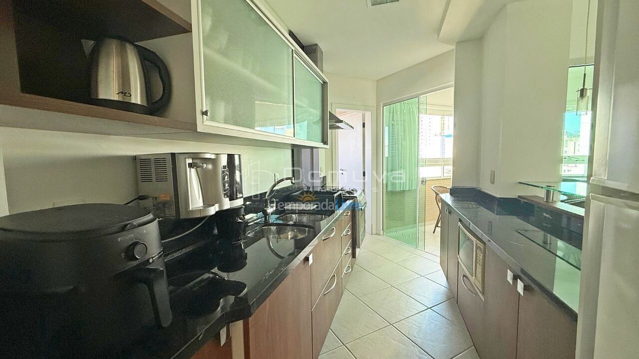 Apartamento para aluguel de temporada em Balneário Camboriú (Centro)