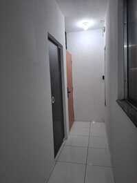 Excelentes apartamentos tipo estudio completamente amueblados con aire acondicionado en Bequimaão