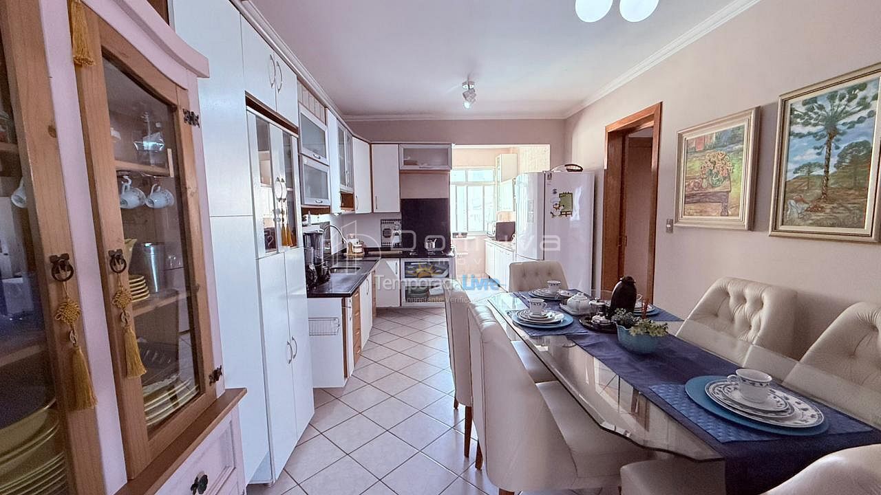 Apartamento para aluguel de temporada em Balneário Camboriú (Centro)