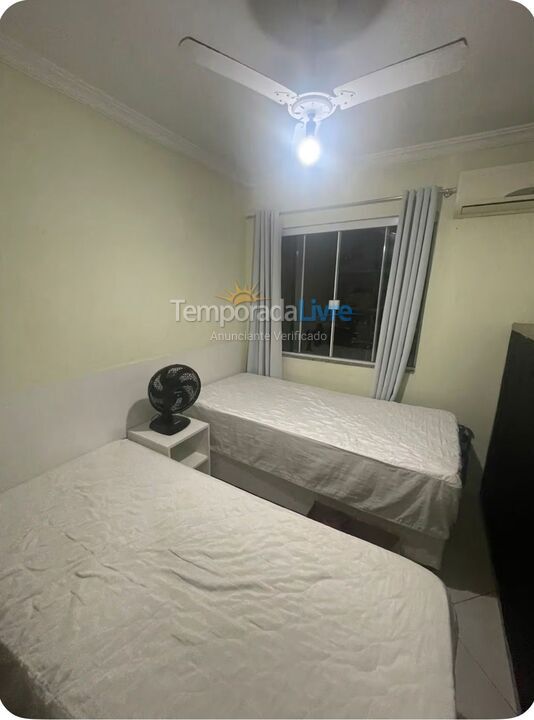 Apartamento para aluguel de temporada em Itapema (Meia Praia)