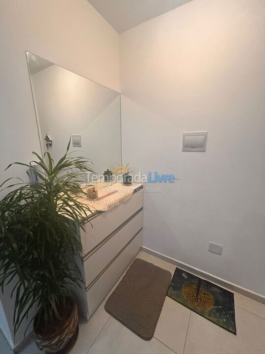 Apartamento para aluguel de temporada em Florianopolis (Praia dos Ingleses)