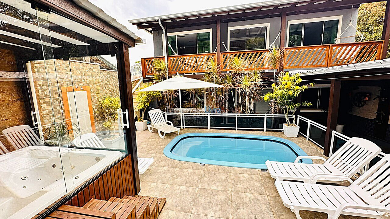 Fachada House for vacation rental in Florianópolis (Lagoinha)