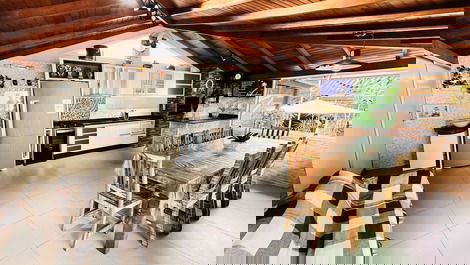 Área de churrasqueira