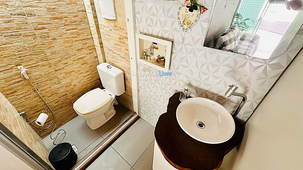 Lavabo área de churrasqueira House for vacation rental in Florianópolis (Lagoinha)