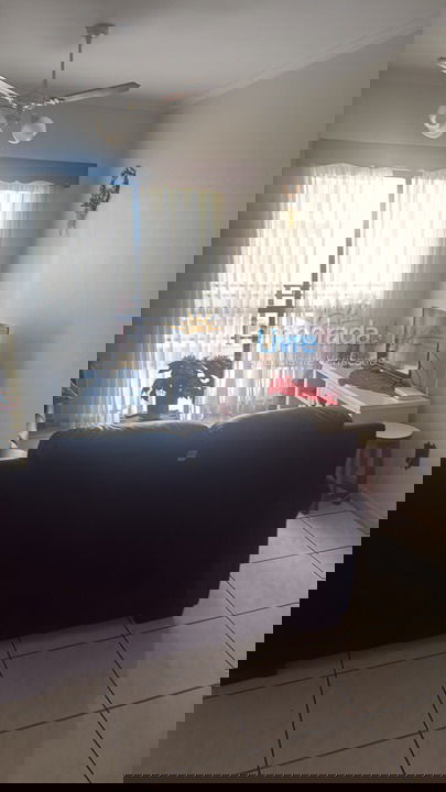 Apartamento para aluguel de temporada em Itapema (Meia Praia)