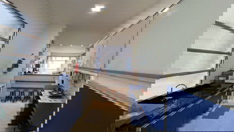 Cozinha vista de outro ângulo