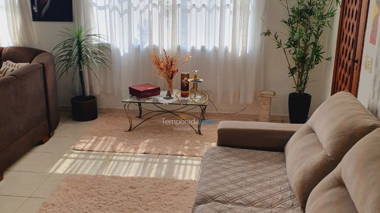 Casa para aluguel de temporada em Balneário Camboriú (Centro)