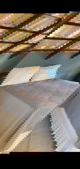 Casa para aluguel de temporada em Balneário Camboriú (Centro)