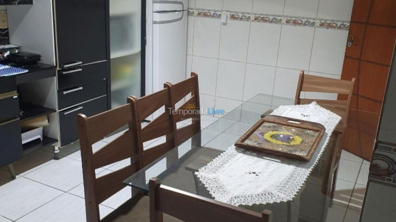 Casa para aluguel de temporada em Balneário Camboriú (Centro)