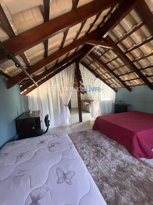 Casa para aluguel de temporada em Balneário Camboriú (Centro)