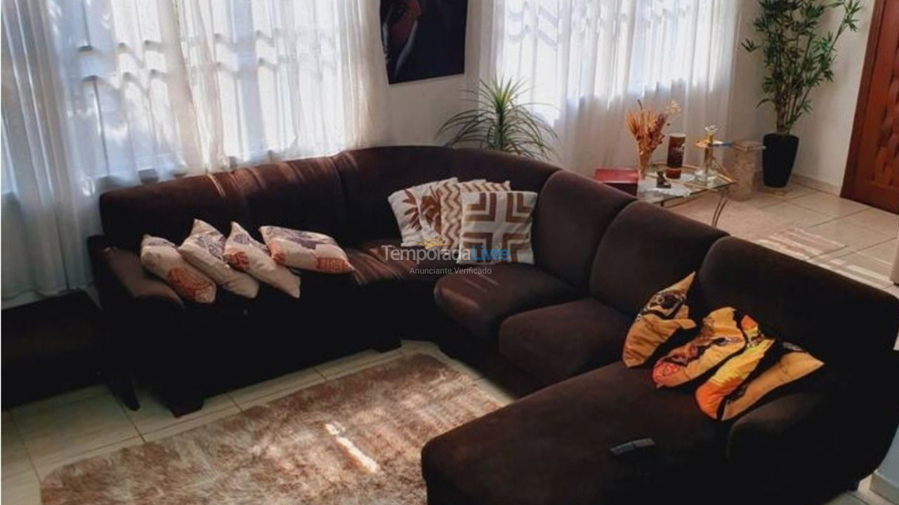 Casa para aluguel de temporada em Balneário Camboriú (Centro)