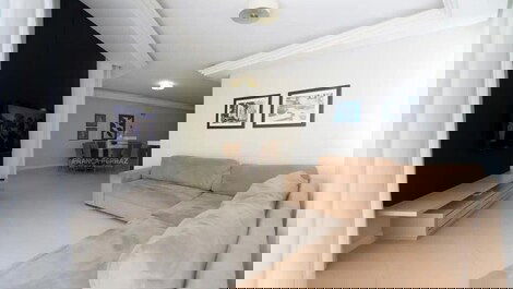 Apartment for rent in front of the sea with 4 suites in the center of Itapema