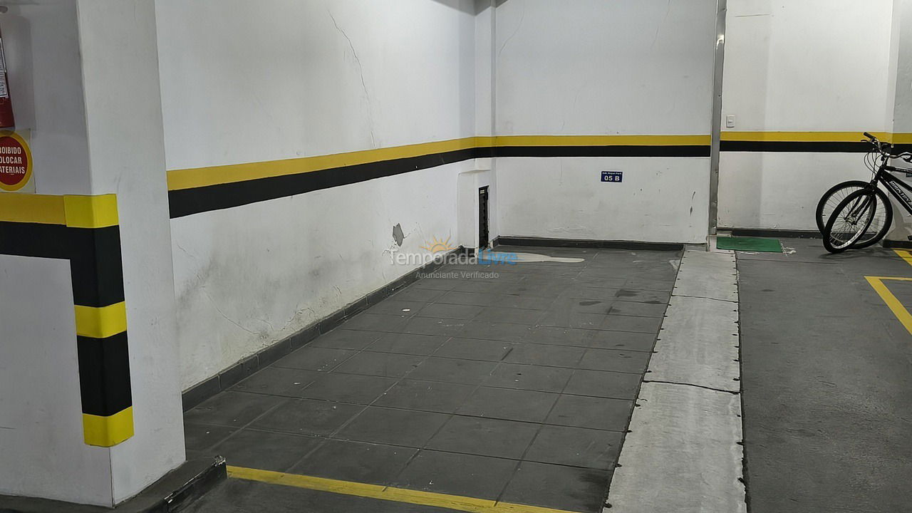 Garagem Apartamento para aluguel de temporada em Itapema (Meia Praia)