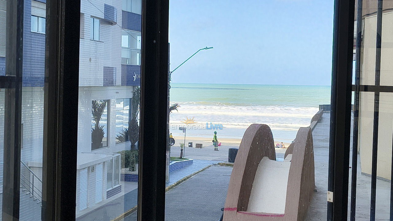 Vista da sacada Apartamento para aluguel de temporada em Itapema (Meia Praia)