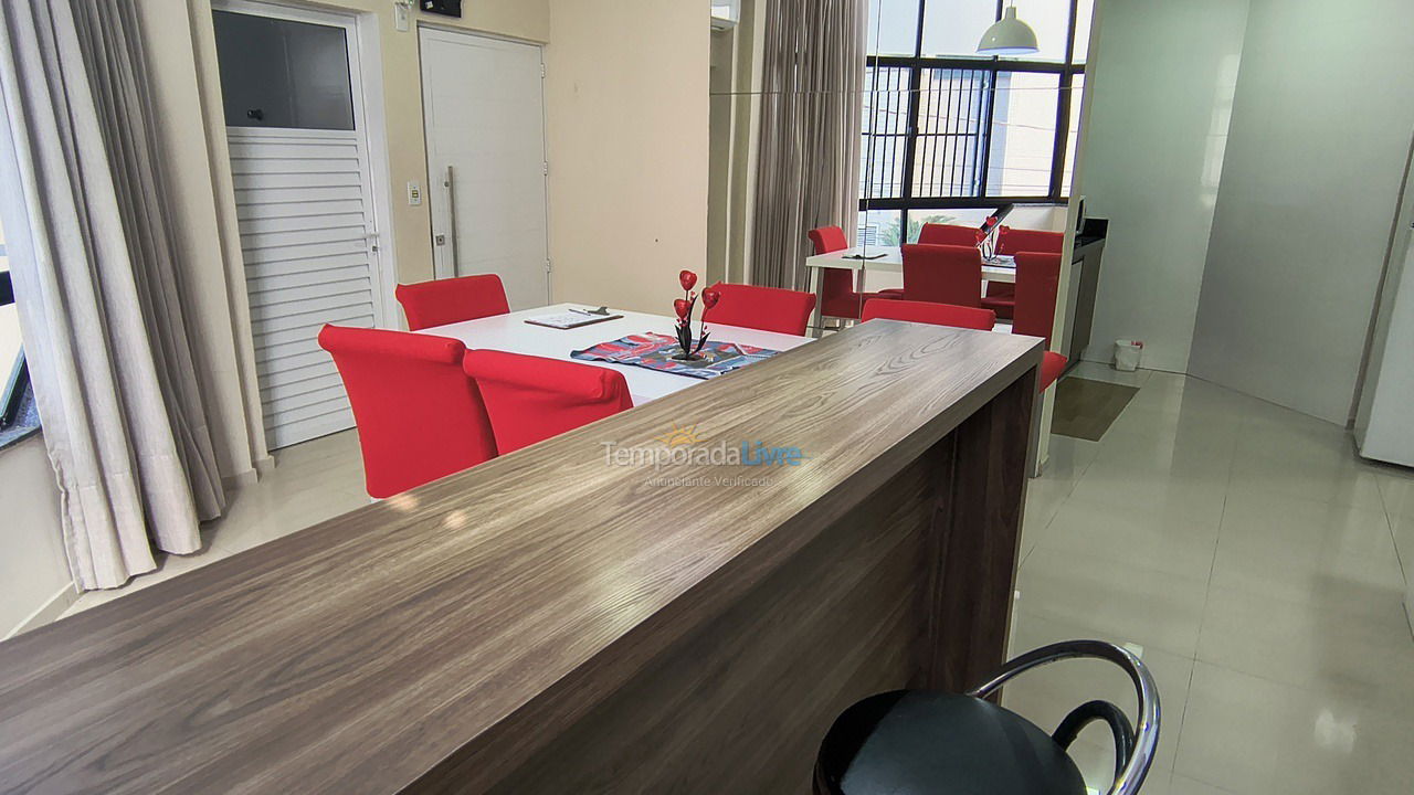 Sala de jantar Apartamento para aluguel de temporada em Itapema (Meia Praia)