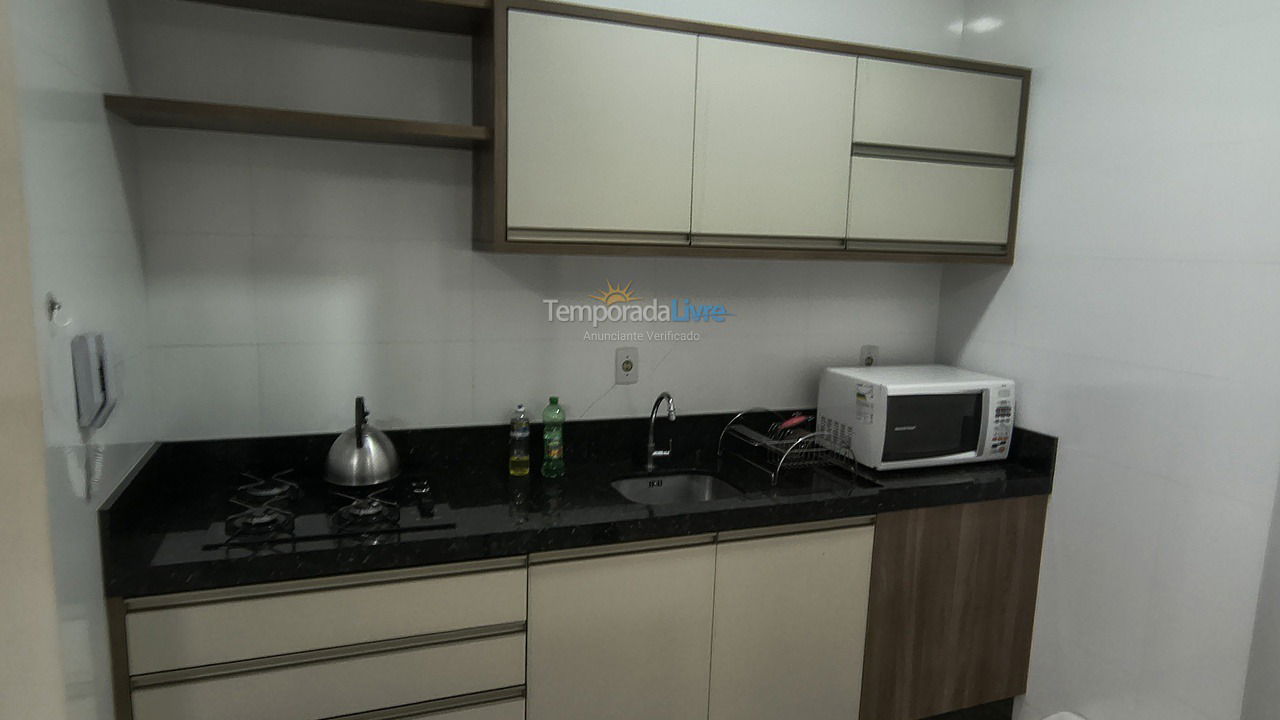 Cozinha Apartamento para aluguel de temporada em Itapema (Meia Praia)