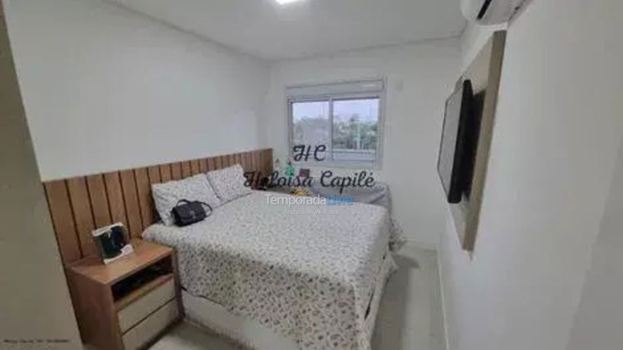 Apartamento para aluguel de temporada em Florianopolis (Praia dos Ingleses)