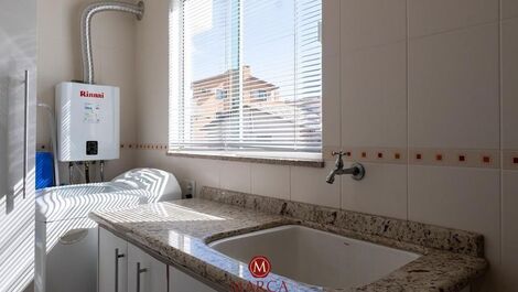 BEAUTIFUL APARTMENT NEAR THE SEA IN BOMBINHAS