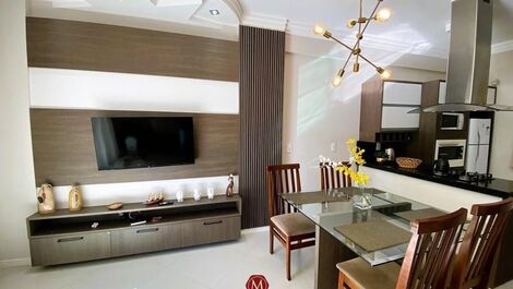 GROUND FLOOR APARTMENT ON AVENIDA PRAIA CANTO GRANDE