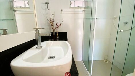 GROUND FLOOR APARTMENT ON AVENIDA PRAIA CANTO GRANDE