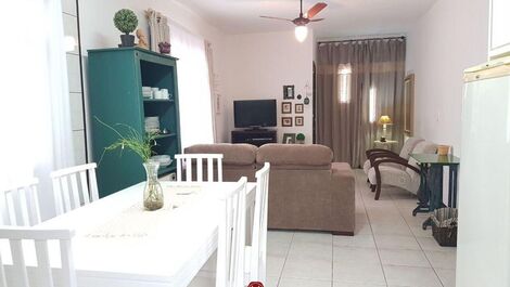 CASA CON BICICLETA y kayak PLAYA EN ESQUINA