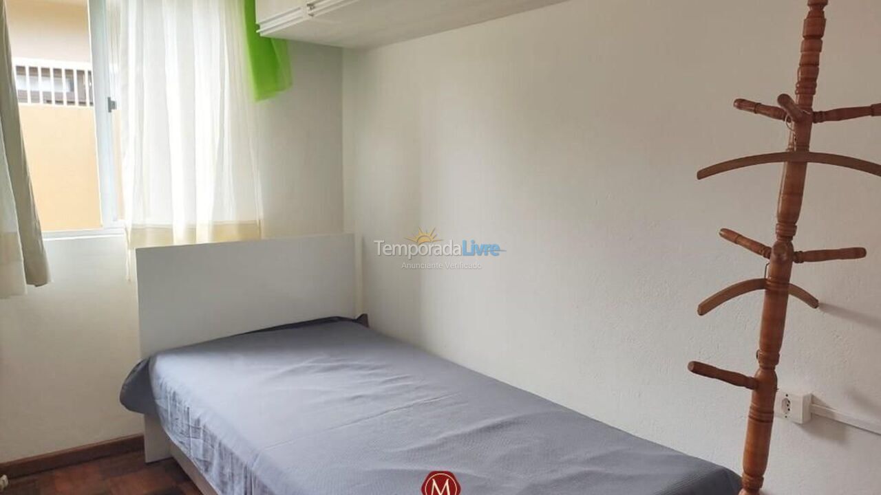 Casa com piscina House for vacation rental in Bombinhas (Canto Grande)