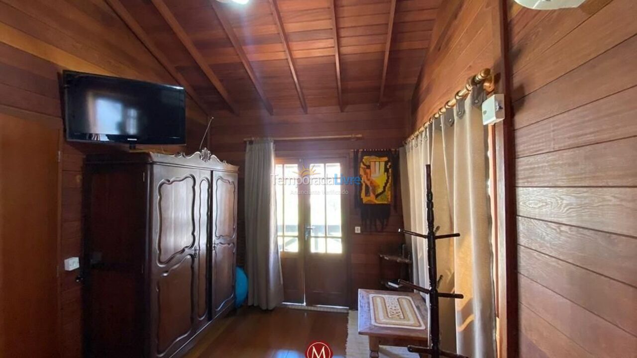 Casa de praia House for vacation rental in Bombinhas (Canto Grande)