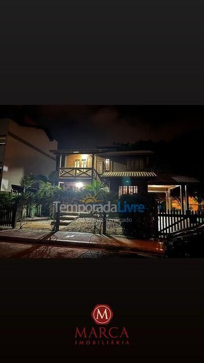 Casa de praia House for vacation rental in Bombinhas (Canto Grande)