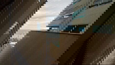 2-Bedroom Oceanfront Apartment for Vacation Rentals - Downtown Itapema