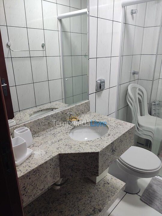 Apartamento para alquiler de vacaciones em Itapema (Meia Praia Quadra do Mar)