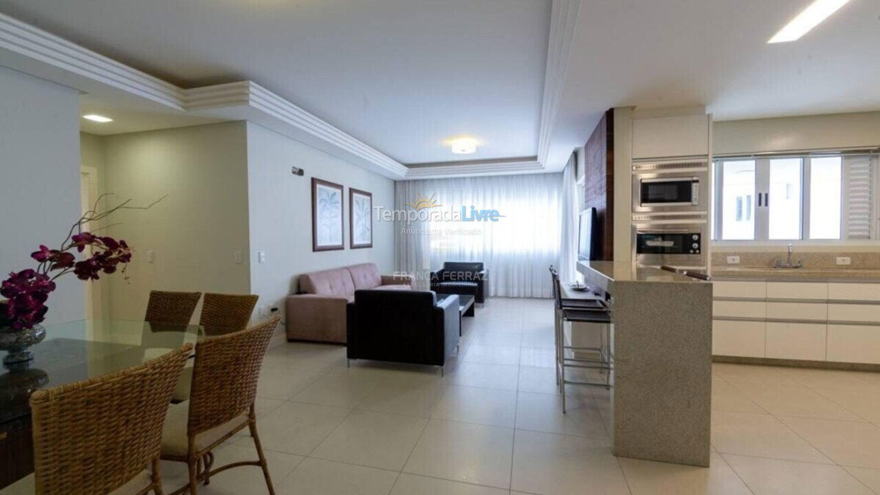 Apartamento para aluguel de temporada em Itapema (Centro)