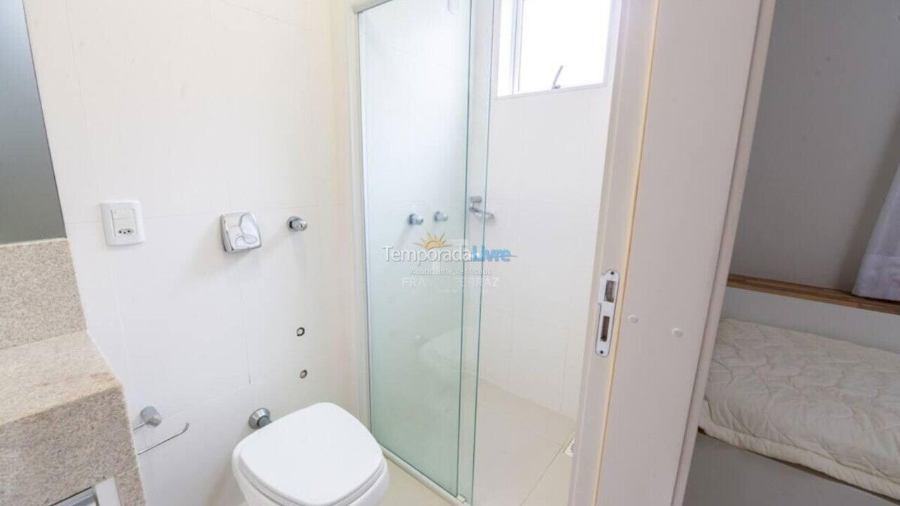 Apartamento para aluguel de temporada em Itapema (Centro)