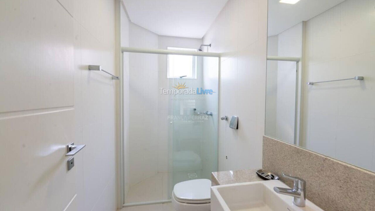 Apartamento para aluguel de temporada em Itapema (Centro)