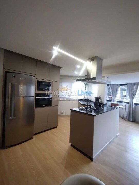 Apartment for vacation rental in Itapema (Centro)